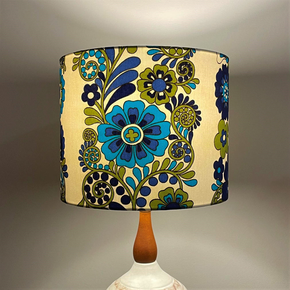 
                  
                    Vintage Daisy Lampshade
                  
                